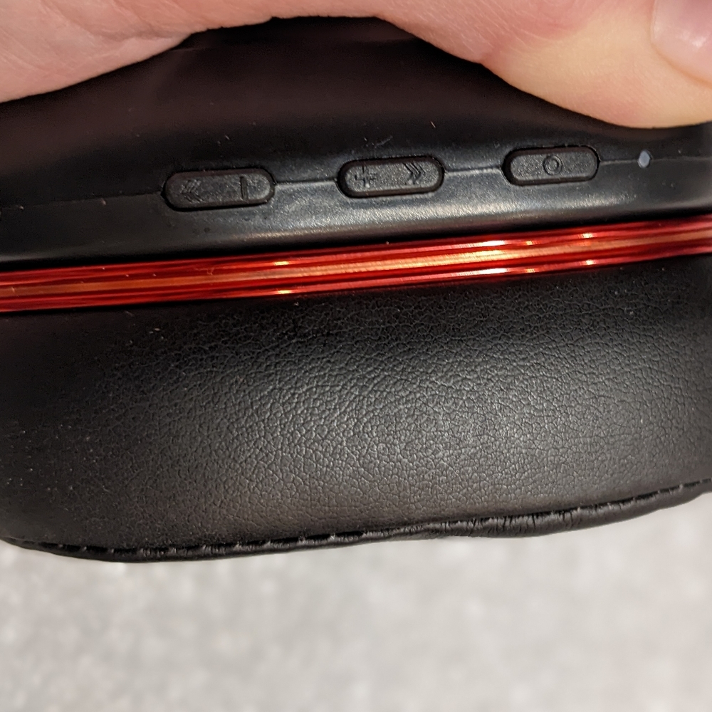 KOFIRE UG - 05 Low Delay Wireless Headset - Picture 5 of 8